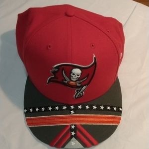 TAMPA BAY BUCCANEERS HAT